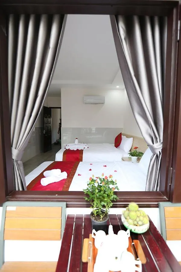 Song Thien Homestay Хойан