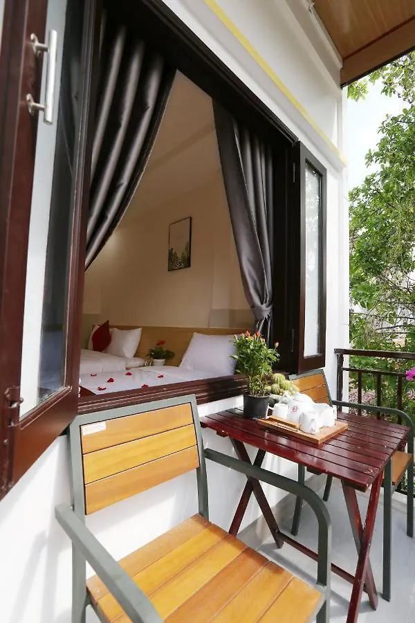 Song Thien Homestay Хойан