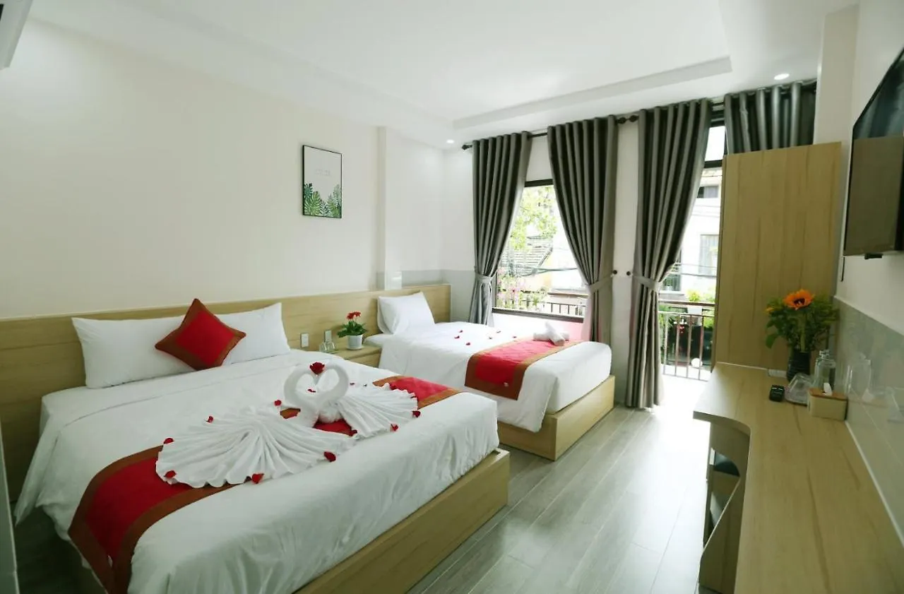Song Thien Homestay Хойан