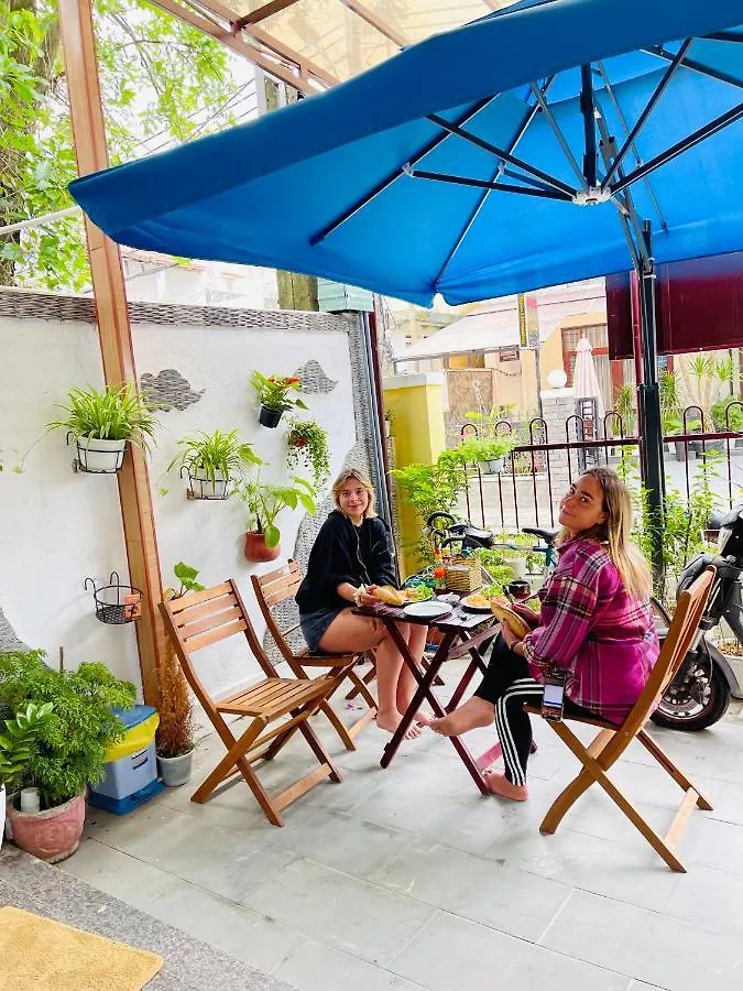 Song Thien Homestay Хойан